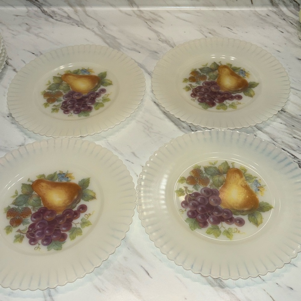 Macbeth Evans petal ware fruits cremax 8” salad plates set of 4